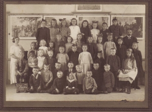 F553 School het Hoge, 1924